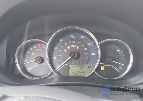 2014 Toyota Corolla Le z USA, uszkodzony, nr VIN 5YFBURHE6EP033972